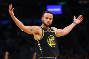 The History And Bio Of an American professional basketball player Stephen Curry